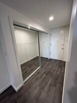 1330 N Sweetzer Ave, Unit 204 in West Hollywood, CA - Building Photo