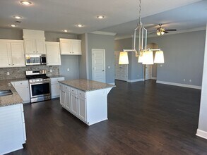 7508 Charlotte Ave in Springdale, AR - Building Photo - Building Photo