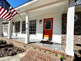 6 Duck Pond Ct in Goose Creek, SC - Building Photo