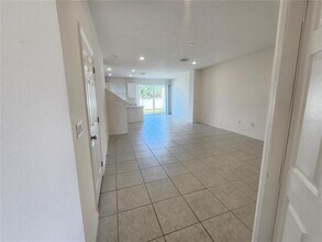 1260 Wycliffe Wy in St. Cloud, FL - Building Photo - Building Photo