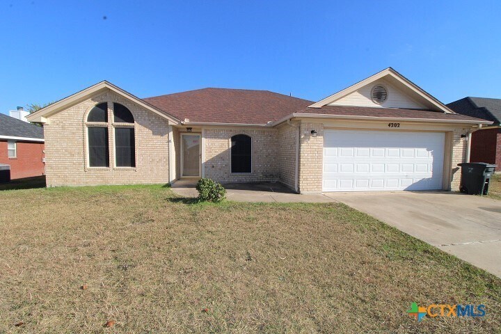 4202 Jake Spoon Dr in Killeen, TX - Building Photo