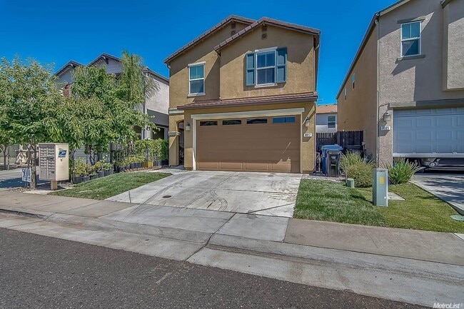 property at 8917 Robbins Rd