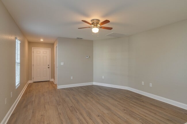 511 Oregon Ave in Lakeland, FL - Building Photo - Building Photo