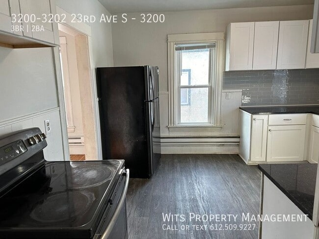 3200-3202 23rd Ave S in Minneapolis, MN - Building Photo - Building Photo