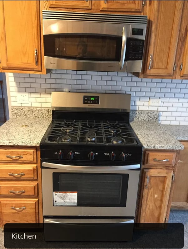 195 Rob Roy Ct in Schaumburg, IL - Building Photo - Building Photo