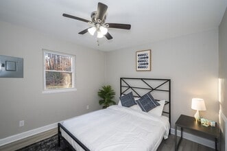 2308 S Roxboro St in Durham, NC - Foto de edificio - Building Photo