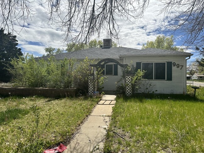 property at 997 Vaughn St