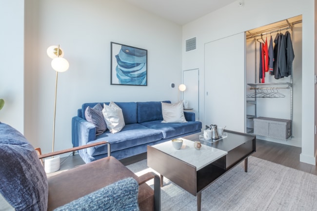 1972 S Indiana Ave in Chicago, IL - Foto de edificio - Building Photo