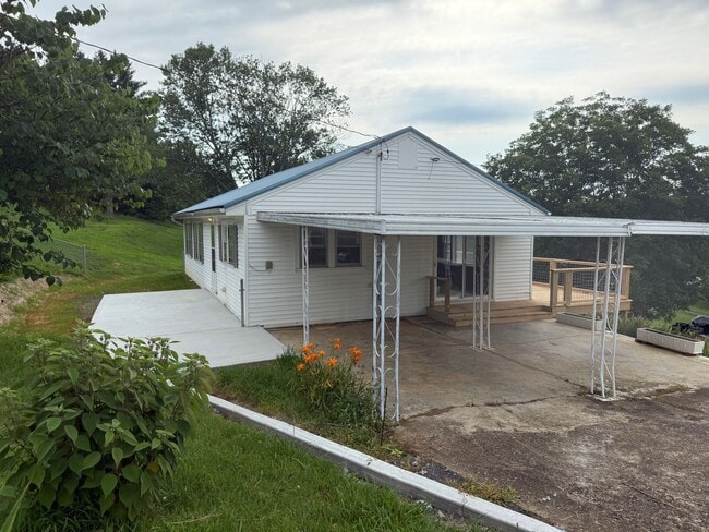 property at 204 Valley View Dr
