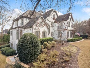 6005 Oakbury Ln in Suwanee, GA - Building Photo - Building Photo