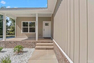 5087 San Pedro Ct in Milton, FL - Building Photo - Building Photo