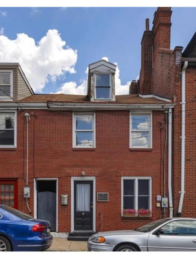 property at 602 Middle St