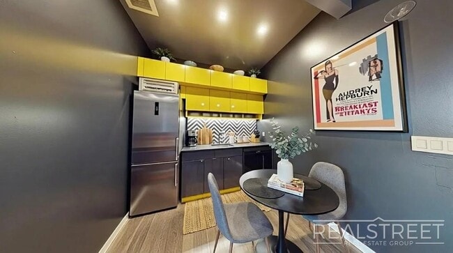 Modern Chic 2-Bedroom in Prime Prospect Lefferts Gardens – Near Prospect Park, Unit 2F in Brooklyn, NY - Building Photo - Building Photo