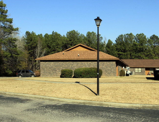 Summer Pine Apartments in Summerville, SC - Building Photo - Building Photo