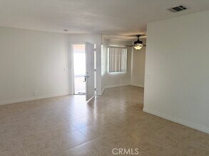 79740 Ave 42, Unit 5 in Bermuda Dunes, CA - Foto de edificio - Building Photo