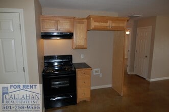 8005 Langer Dr in Sherwood, AR - Building Photo - Building Photo