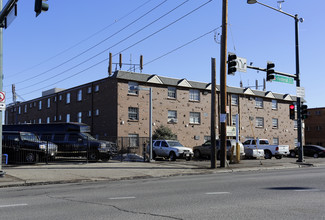 Autumn Ridge Apartments in Denver, CO - Foto de edificio - Building Photo