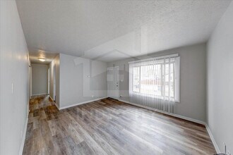 3621 Beasley Dr in Indianapolis, IN - Building Photo - Building Photo