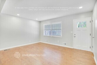 8005 Union Grove Rd in Lithonia, GA - Foto de edificio - Building Photo