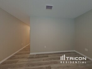 6923 Broad River Ave in Land O Lakes, FL - Building Photo - Building Photo