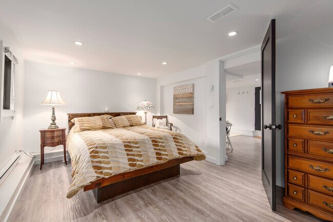 4539 Walden St in Vancouver, BC - Building Photo - Building Photo