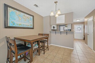 621 Carriagehouse Ln, Unit 2 in Garland, TX - Building Photo - Building Photo