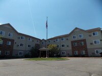 Building Photo - Heritage Place at Lakeside Apartments in Jackson, Michigan