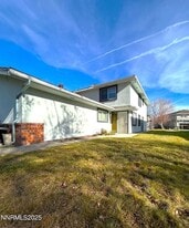 5020 Catalina Dr in Reno, NV - Building Photo