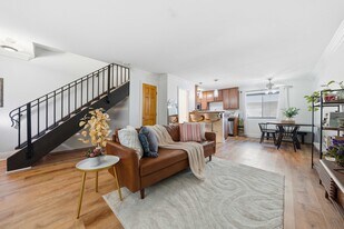 5505 Adelaide Ave in San Diego, CA - Building Photo