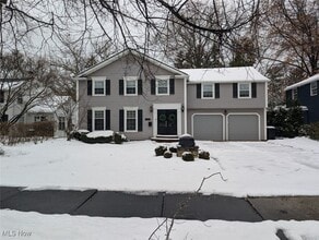 20278 Westhaven Ln in Rocky River, OH - Building Photo - Building Photo