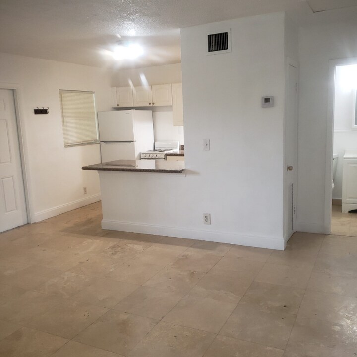 1429 SW 9th St in Fort Lauderdale, FL - Building Photo