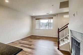 8986 E Phillips Dr in Centennial, CO - Building Photo - Building Photo