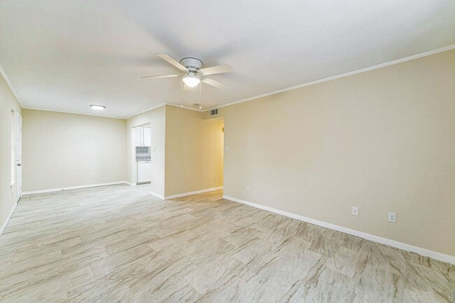 3712 N 6th St in McAllen, TX - Building Photo - Building Photo