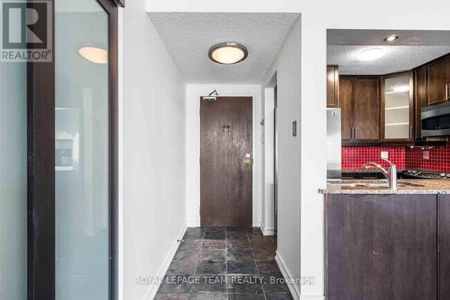 154 Nelson St in Ottawa, ON - Building Photo - Building Photo