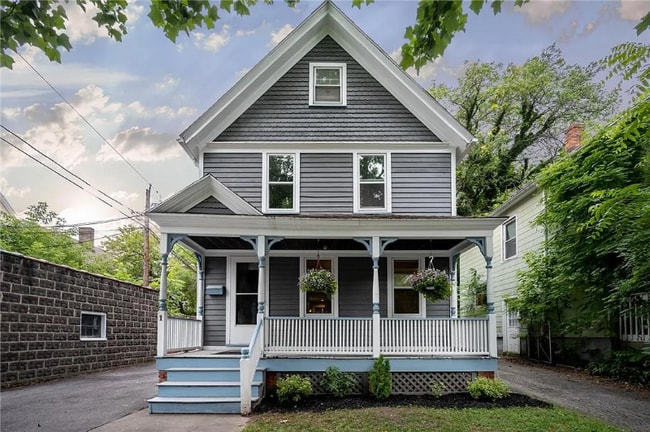 property at 1 Bly St