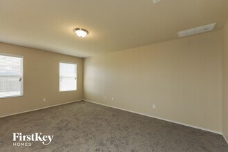 4519 Heathers Cross in Saint Hedwig, TX - Building Photo - Building Photo