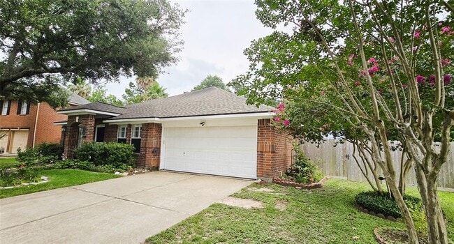 19731 Dusty Creek Dr in Katy, TX - Building Photo - Building Photo