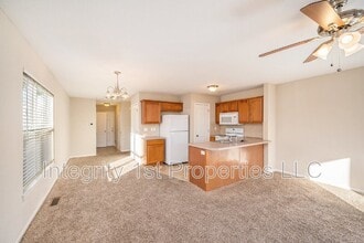 5971 NW 91st Ter in Kansas City, MO - Building Photo - Building Photo