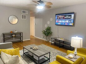 2804 Truman St NE in Albuquerque, NM - Building Photo