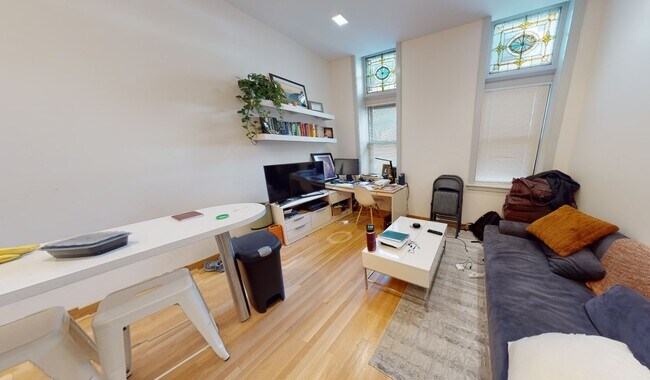 117 Auburn St, Unit 13T in Cambridge, MA - Building Photo - Building Photo