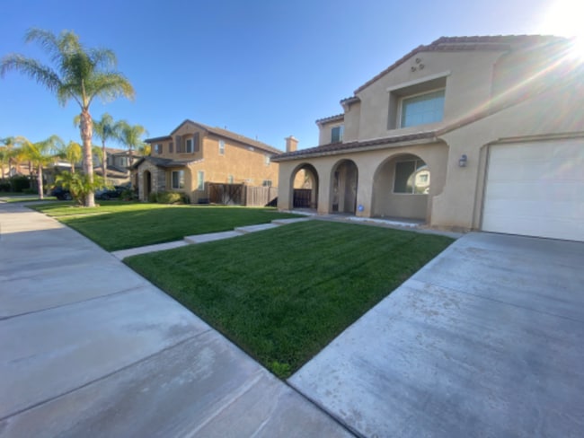 23673 Kathryn St in Murrieta, CA - Building Photo - Building Photo