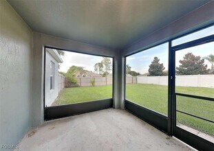1903 Academy Blvd in Cape Coral, FL - Building Photo - Building Photo