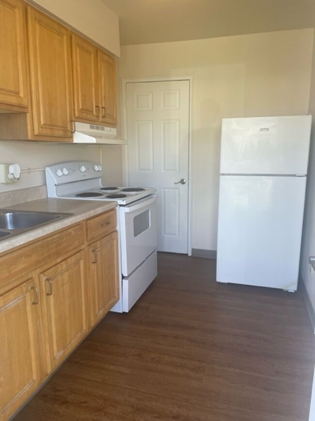 property at 335-341 Mayfair Blvd
