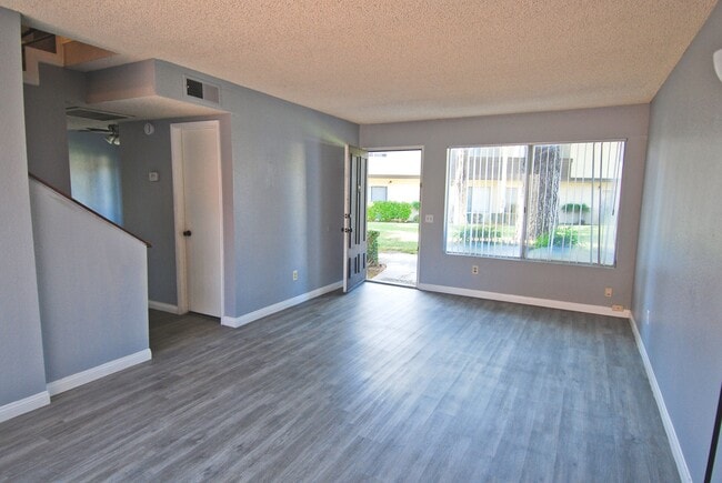 property at 1097 S Santo Antonio Dr