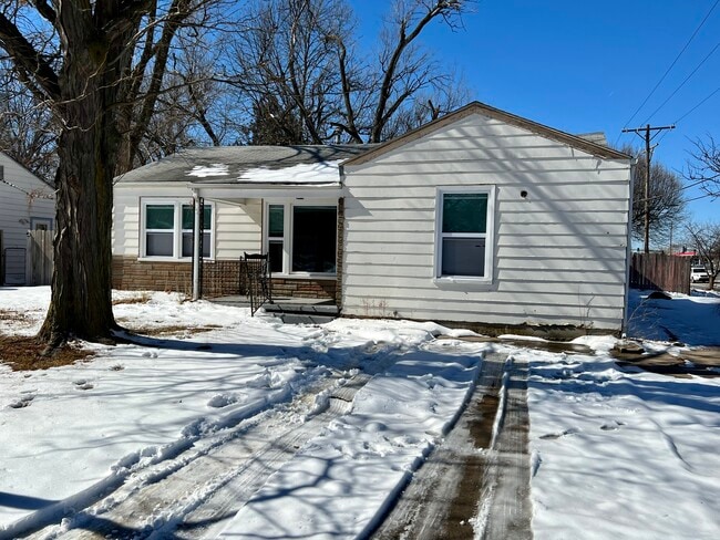 1601 Faulders Ln in Wichita, KS - Building Photo - Building Photo