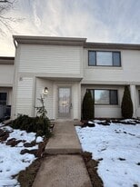 504 Heritage Dr in Harleysville, PA - Building Photo