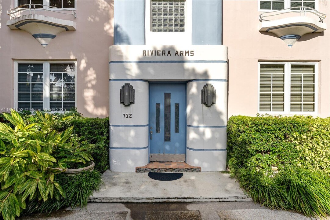 732 Euclid Ave in Miami Beach, FL - Foto de edificio