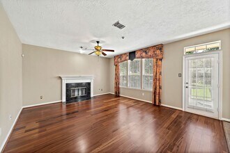 22811 Crested Lark Ct in Katy, TX - Building Photo - Building Photo