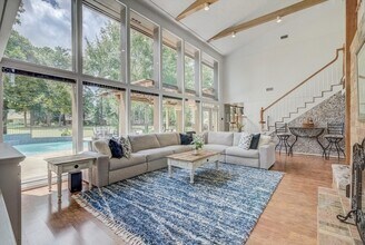 22 Winged Foot Dr in Conroe, TX - Building Photo - Building Photo