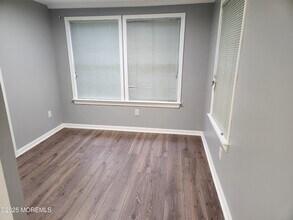615 Newman Springs Rd in Lincroft, NJ - Building Photo - Building Photo